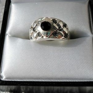 Kohl's Black/Clear Crystals Silver Ring Size 7